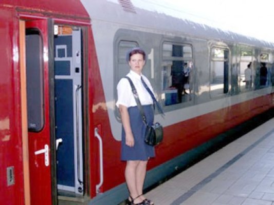 Tunuri de 200 milioane de lei la CNADNR Şi CFR